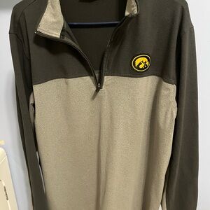 Men's Two-Tone Quarter-Zip Shirt